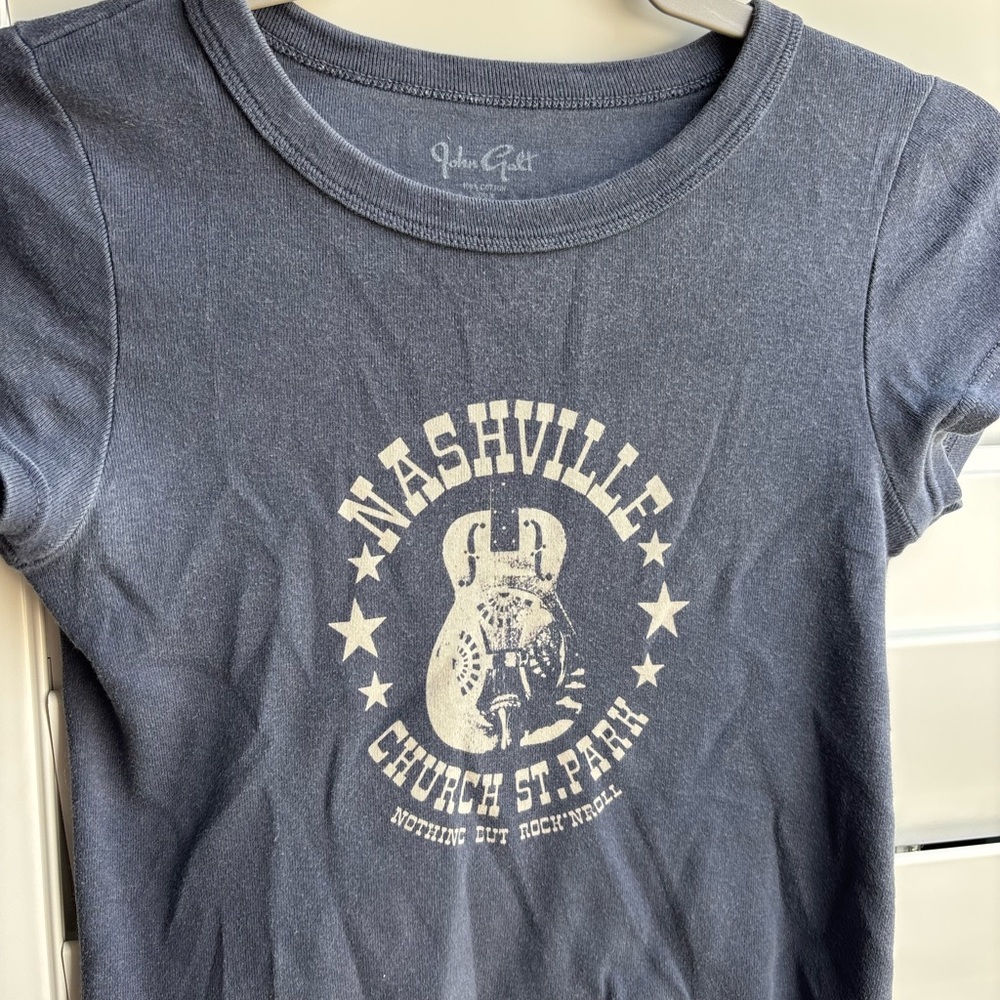 Brandy Melville/John Galt Gray Blue Nashville Baby T-Shirt